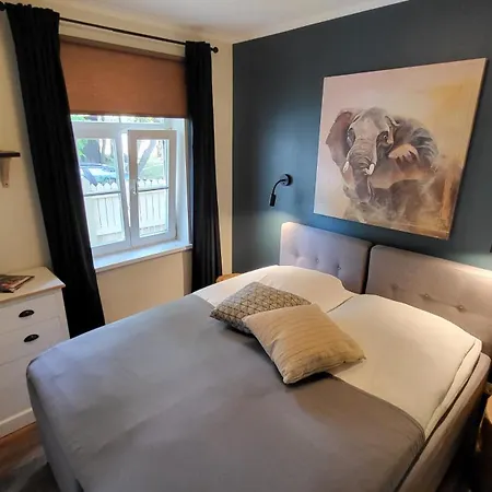 Lägenhet Family And Garden